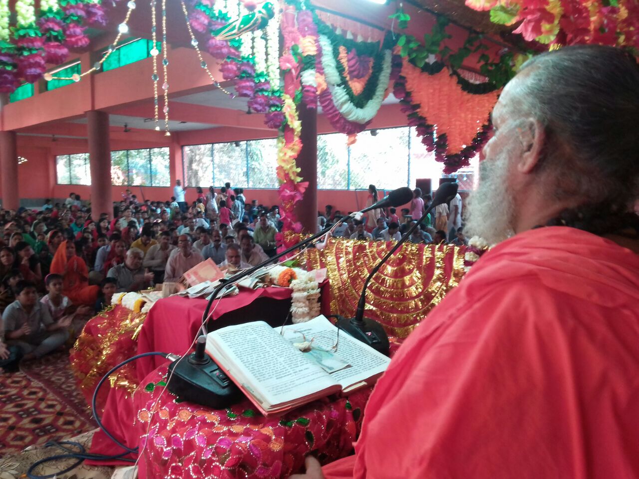 सुथियाना के मां भगवती मणिपुर वाषणी मंदिर में दूसरे दिन भी श्रद्धालुओं की भारी भीड
