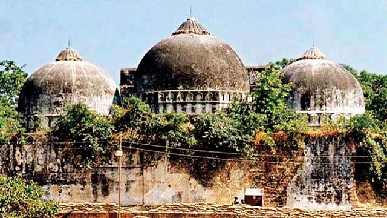 "बाबरी मस्जिद विध्वंस के वक्त निकले थे संस्कृत लिखित शिलालेख"