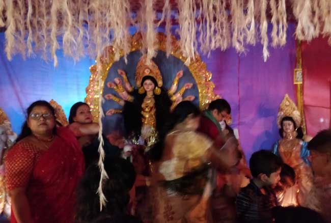 चेरी काउंटी में माँ दुर्गा की स्थापना