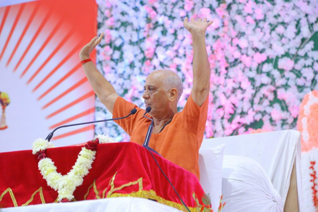 श्री हनुमंत कथा में हनुमान जी का लंका जाने की कथा का किया वर्णन