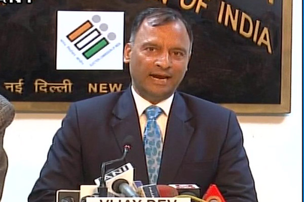 पिछले चुनाव से पांच फीसदी अधिक वोटिंग, 20 करोड़ रूपये कैश और 14 करोड़ की शराब पकड़ी