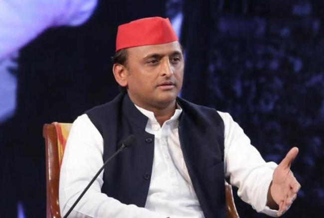 अगर 10 दिनों में अखिलेश के आदेश का पालन नहीं किया तो पार्टी से होंगे बर्खास्त