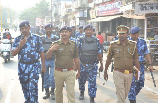 अयोध्या विवाद पर फैसले से पहले कई सड़कें और गलियां सील