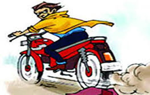 NOIDA: व्यापारी ने लाइसेंसी राइफल और बाइक लूटने वाला गिरफ्तार