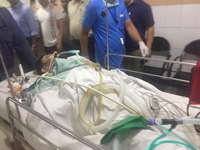 Greater Noida: बिल्डर की साइट पर मैनेजर को गोली मारी, घायल