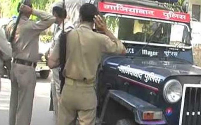 गाजियाबाद से दिल्ली क्यों जा रहे थे 20 हजार लोग, पुलिस ने कैसे रोका