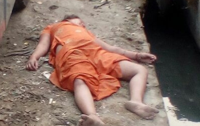ग्रीन बेल्ट में अर्ध नग्न हालत में मिली महिला, पहले कहा गैंगरेप हुआ फिर पुलिस के सामने मुकर गई