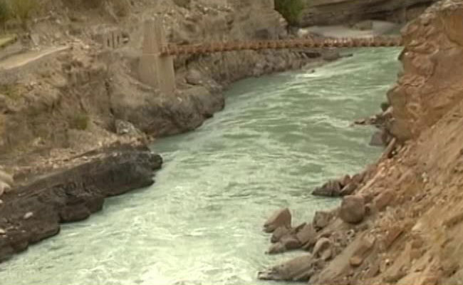 भारत ने पाकिस्तान के साथ सिंधु समझौते को लेकर विश्व बैंक के फैसले पर कड़ी आपत्ति जतायी