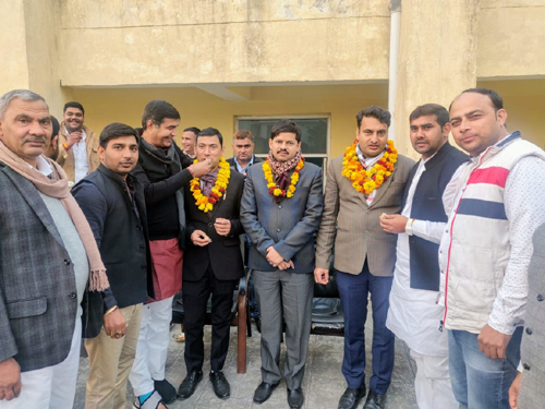 गोल्डन फेडरेशन ऑफ आरडब्ल्यूए ने किया नवयुक्त अपर जिला न्यायधीश का सम्मान