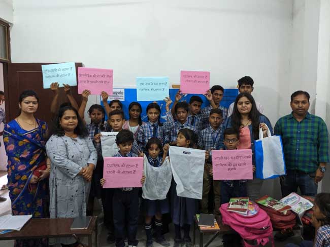 प्लास्टिक मुक्त भारत बनाने के लिए ग्रेटर नोएडा वेस्ट के स्कूलों में जागरूकता कार्यशाला