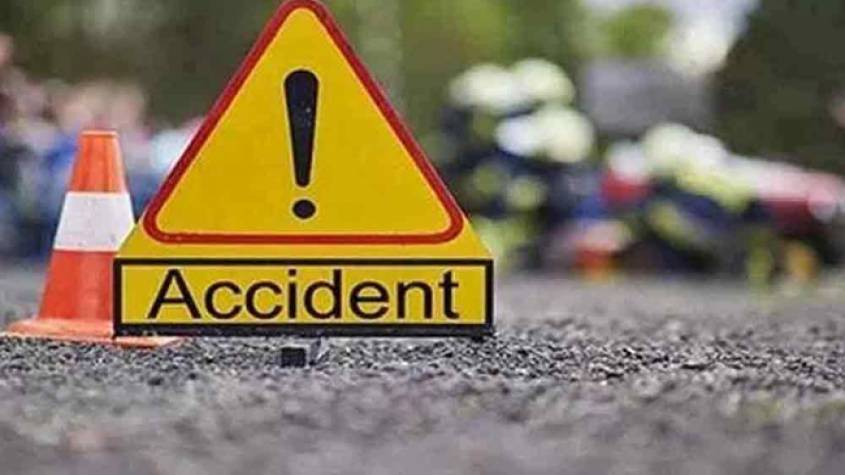 यमुना एक्सप्रेस-वे पर टहल रही महिला को वाहन ने कुचला, मौत