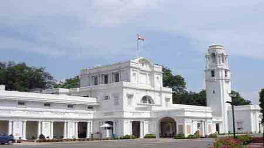दिल्ली में कौन कहां से जीता, देखिए पूरी लिस्ट