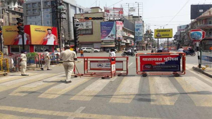 Lockdown: गौतमबुद्ध नगर में इन 10 अफसरों को पास जारी करने का अधिकार