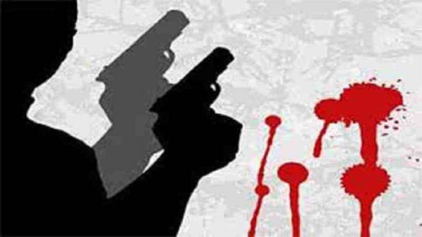 ग्रेटर नोएडा के नियाना गांव में खूनी संघर्ष, चाचा की गोली मारकर हत्या और भतीजे का हाथ काटा